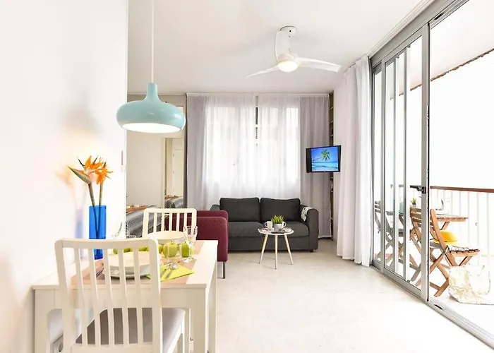 Wake Up In Palmas Las Palmas de Gran Canaria